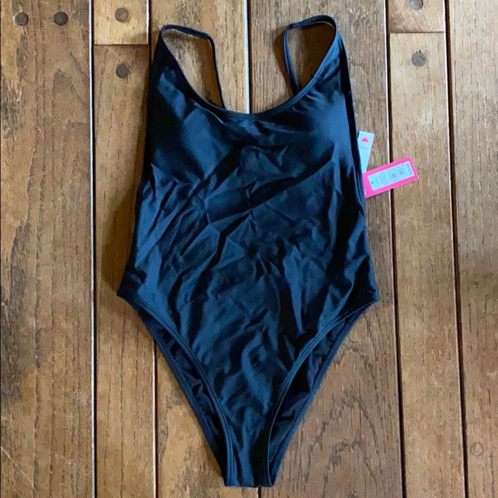 NWT cheeky high cut swimsuit
